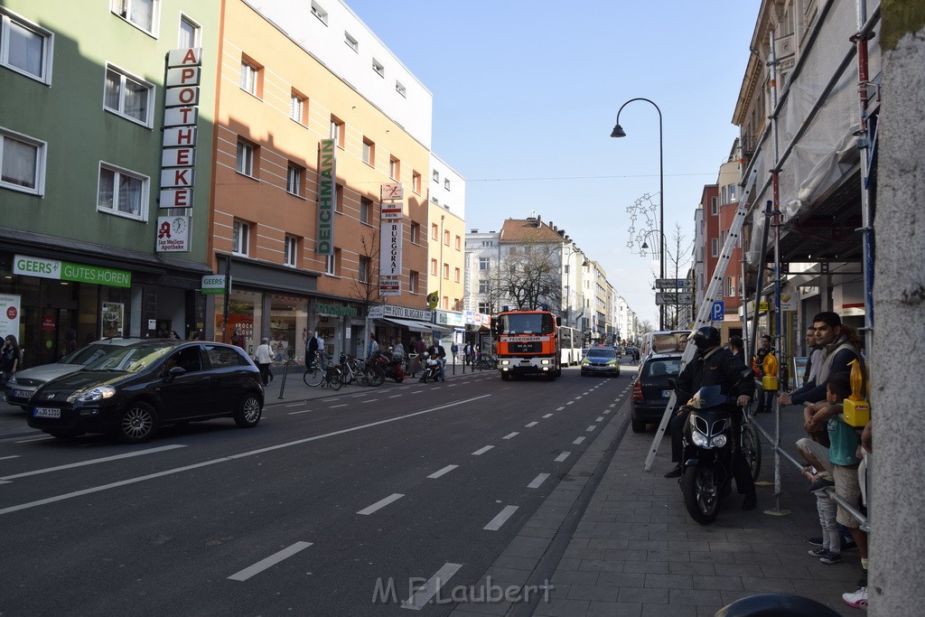 Messerstecherei Koeln Muelheim Frankfurterstr Rodiusstr P06.JPG - Miklos Laubert